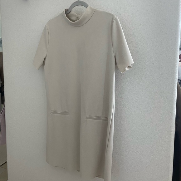 Zara Midi Dress. - Picture 3 of 4